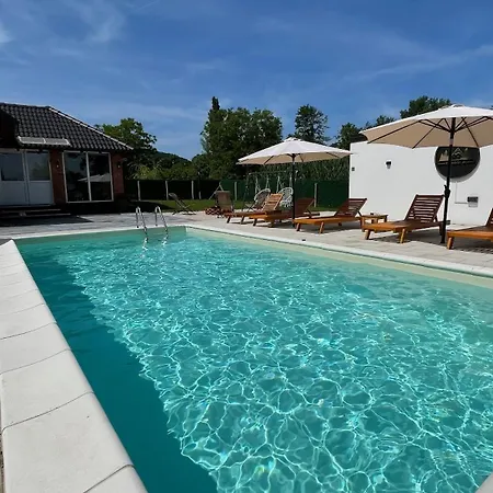 Odmaraliste Paradise14 - Private With Heated Pool & Jacuzzi Casa de Férias