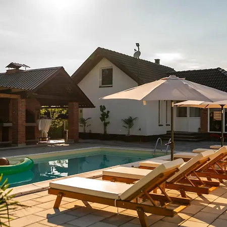 Odmaraliste Paradise14 - Private With Heated Pool & Jacuzzi Casa de Férias *
